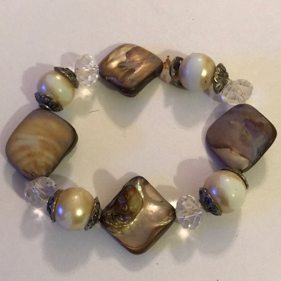 Biwa pearl bracelet - Picture 2 of 3